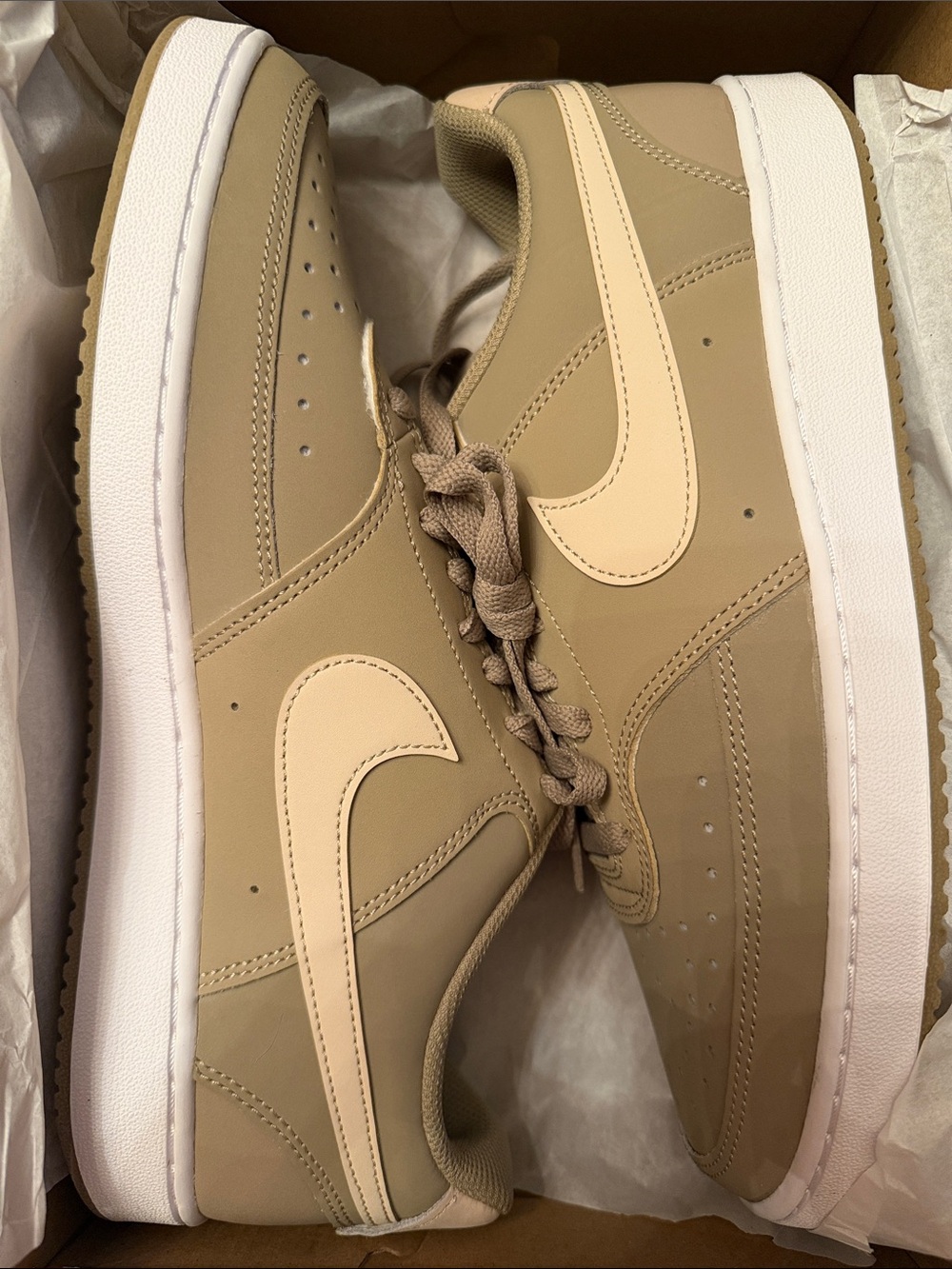 Nike Court Vision Low Sneakers Khaki/Sanddrift/White Unisex Sz. 9 / 10.5 NEW